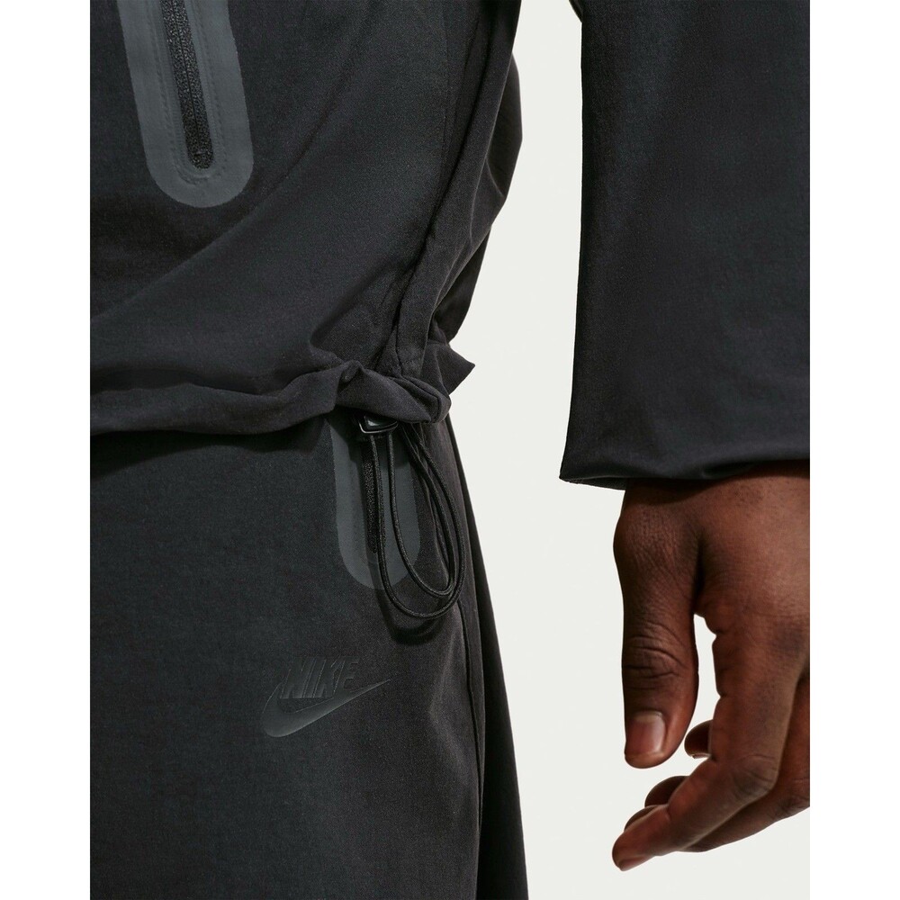 Nike Tech Woven Jacket - Picture 8 of 11